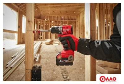 Ударная дрель-шуруповерт Milwaukee M18 M18BLPDRC-0 4933492820 (без АКБ)