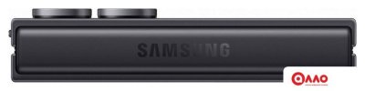 Телефон Samsung Galaxy Z Flip7 SM-F766B 12GB/512GB (черный) Телефон Samsung Galaxy Z Flip7 SM-F766B 12GB/512GB (черный)