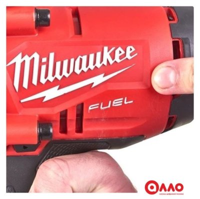 Гайковерт Milwaukee M18 Fuel One-Key 1" (без АКБ, кейс)