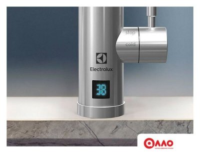 Проточный электрический водонагреватель-кран Electrolux Taptronic S