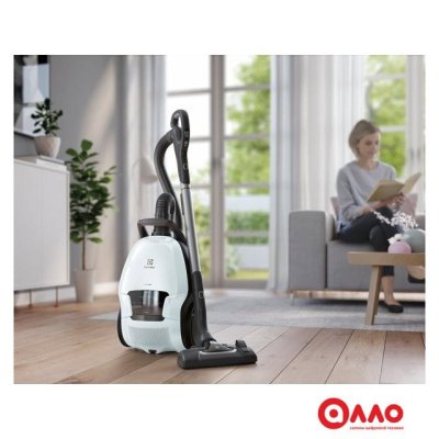 Пылесос Electrolux Pure D9 PD91-6IWX Пылесос Electrolux Pure D9 PD91-6IWX