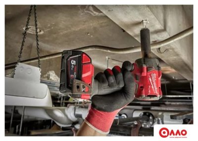 Гайковерт Milwaukee M18 FIW2F38-0X 4933478650 (без АКБ, кейс)